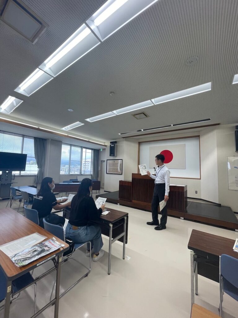 警察署からの指導のようす